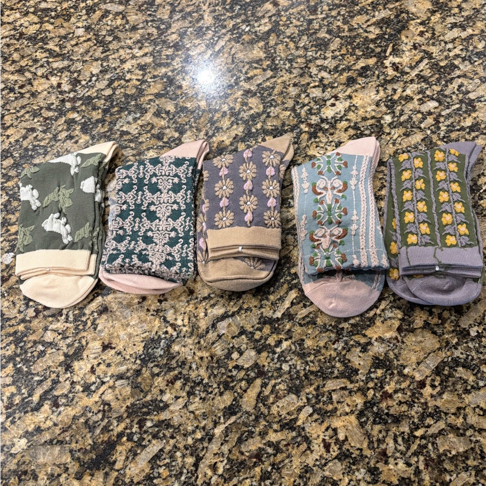 NEW-Floral and Patterned Socks Set